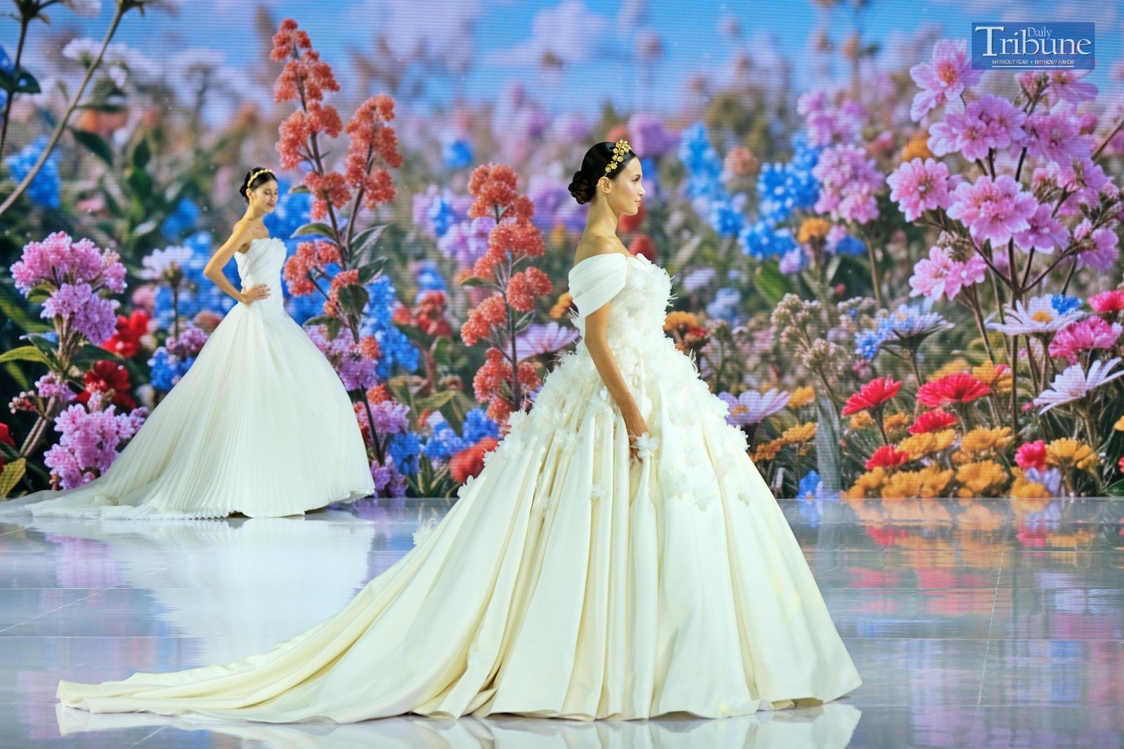 TRIBUNE-BRIDALFAIR